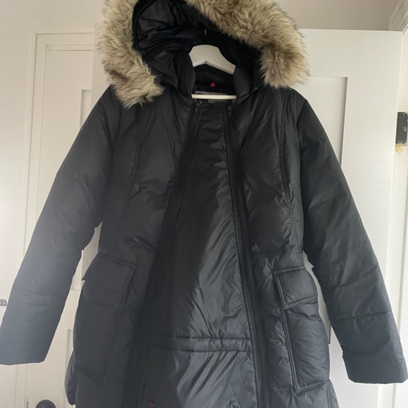 The M Coat by Canadian Spirit (Small) - Picture 2 of 4